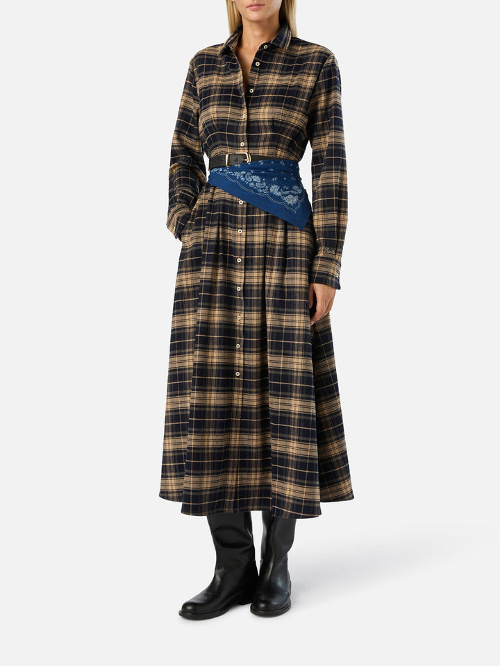 Robe chemise longue Alys en flanelle à motif tartan 