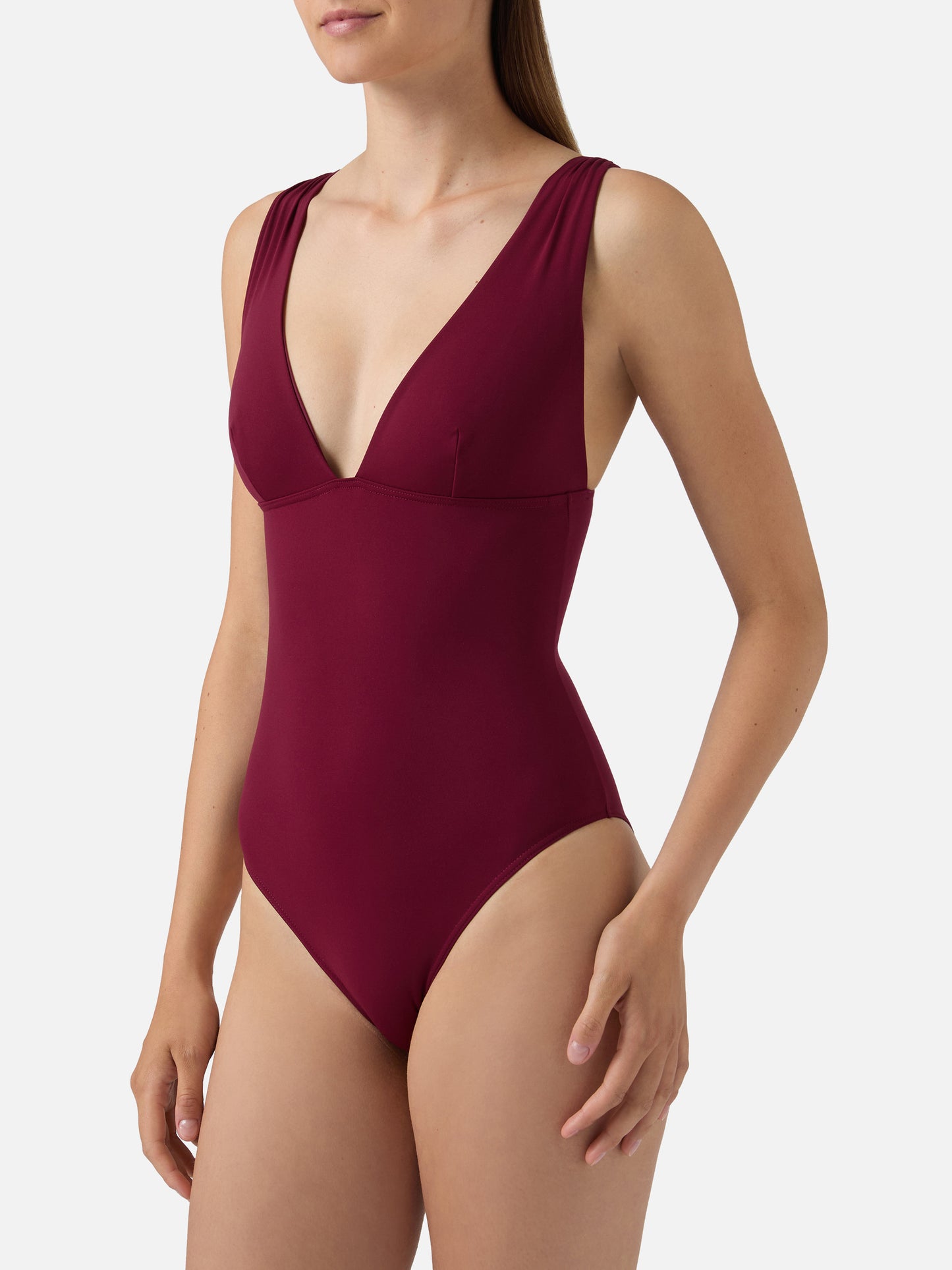 Bañador de una pieza Mavi con profundo escote en V en color burdeos liso 