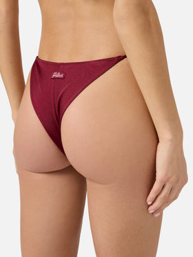 Leah Marielle Bikini mit rotem glänzendem Finish und Charms 