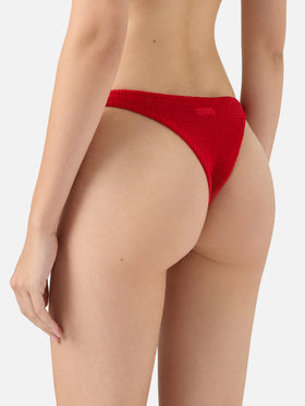 Naomi – Rote, knusprige, freche Badehose