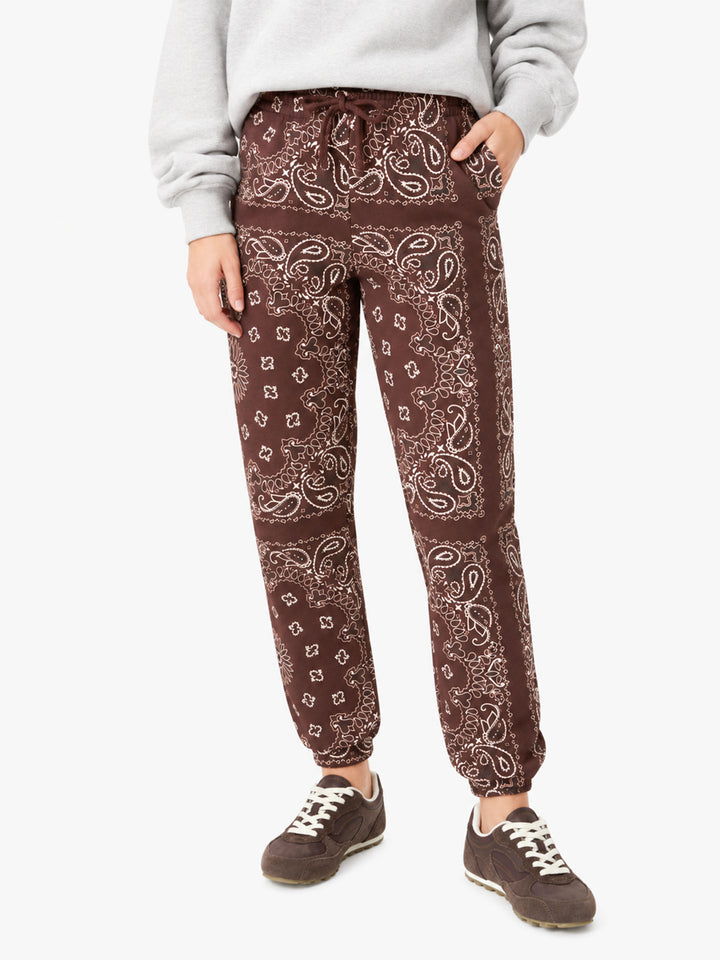 Feece-Baumwollhose Odalys mit braunem Bandana-Print 
