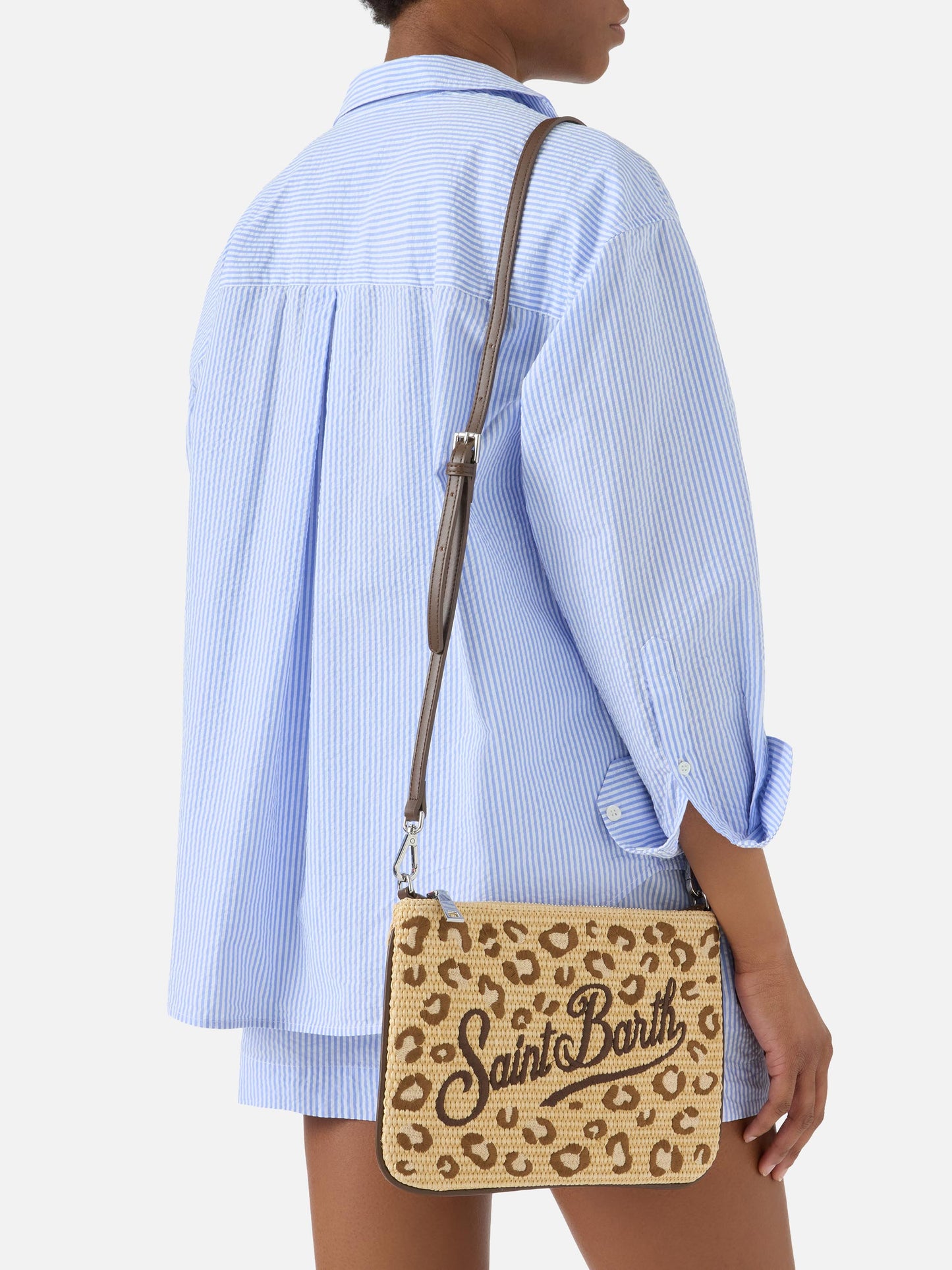 Parisienne pouch con fantasia leopardata ricamata e trcolla removibile 
