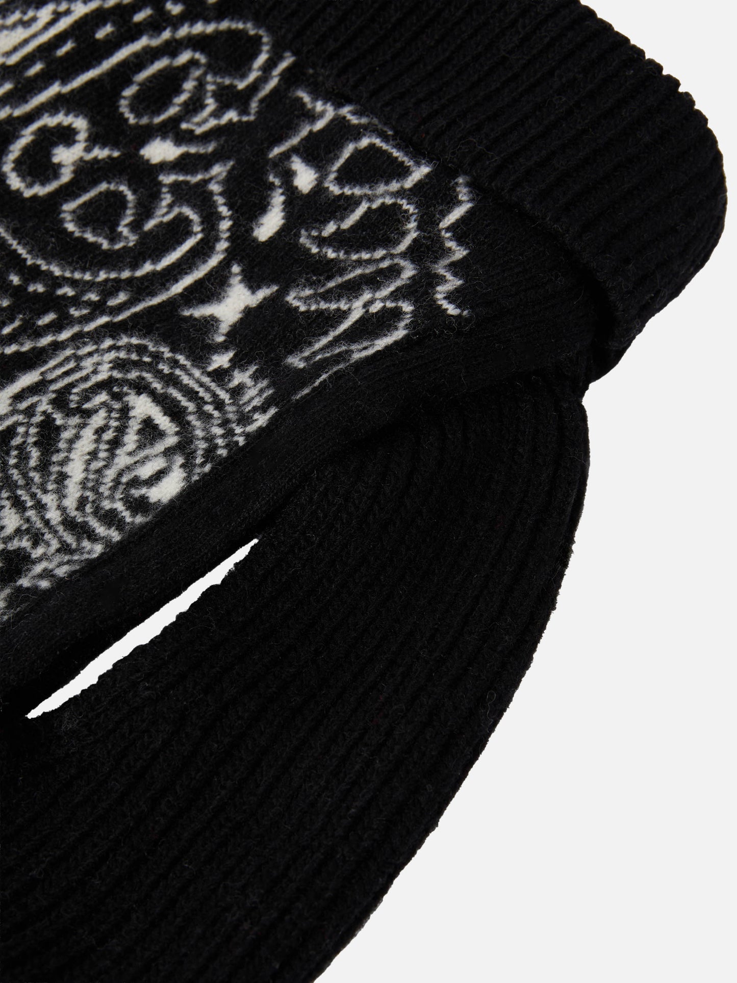 Dog sweater with Bandanna print