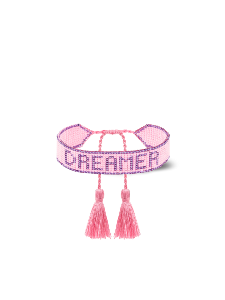 Perlenarmband mit Dreamer-Schriftzug