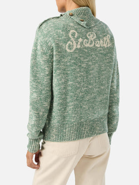 Maglia Philomene verde salvia a collo alto in lana con ricamo logo