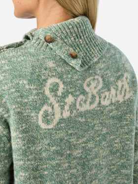 Maglia Philomene verde salvia a collo alto in lana con ricamo logo