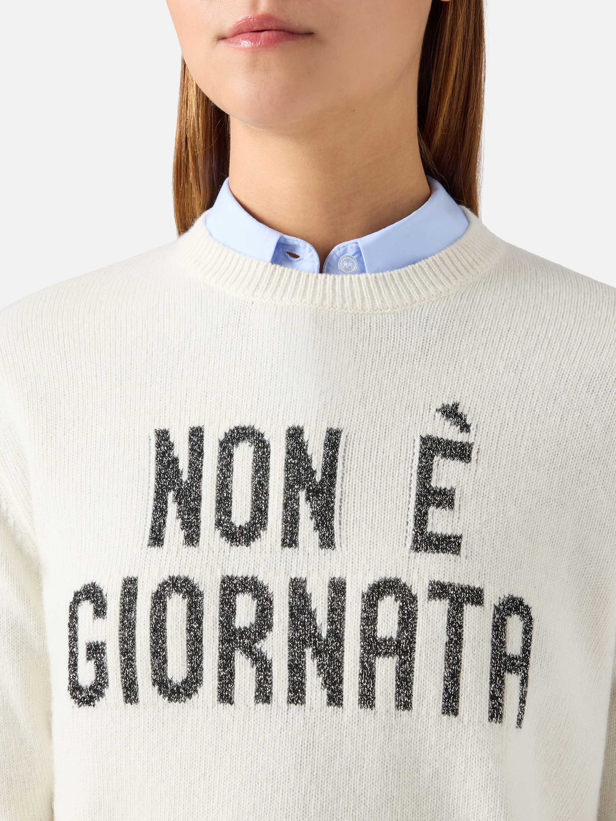 Maglia girocollo New Queen off white con ricamo Non È Giornata in lurex