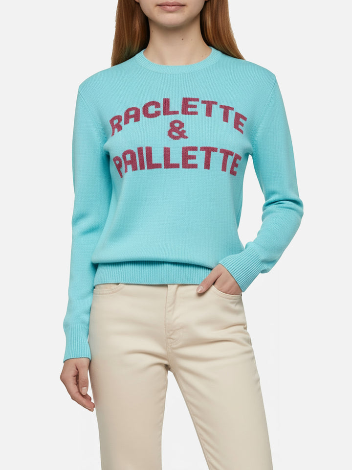 Wassergrüner Pullover New Queen mit Raclette &amp; Paillettes Pailletten-Schriftzug