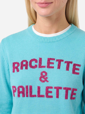 Wassergrüner Pullover New Queen mit Raclette & Paillettes Pailletten-Schriftzug 