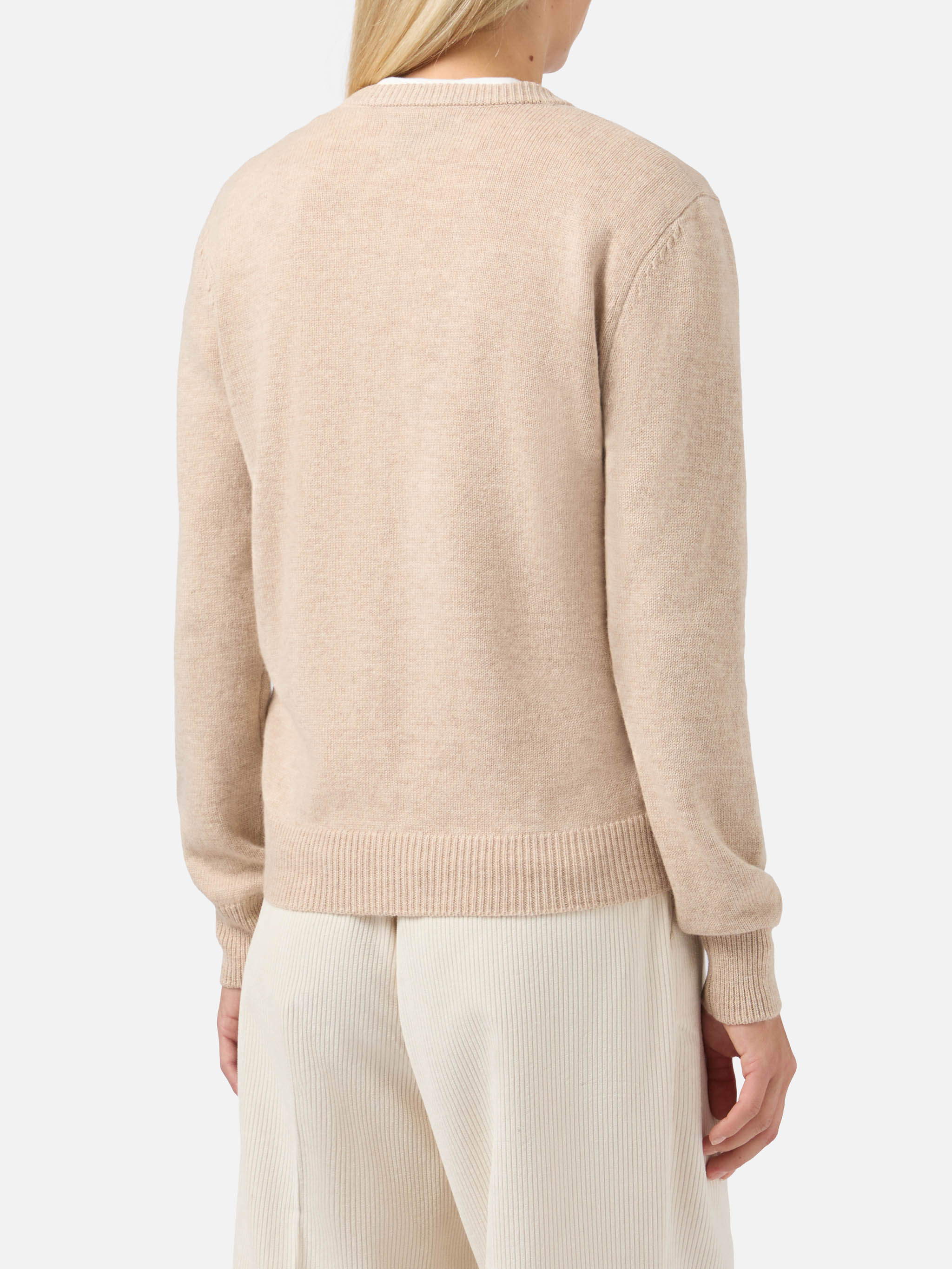 New Queen cashmere-blend sweater in beige with Courma postcard