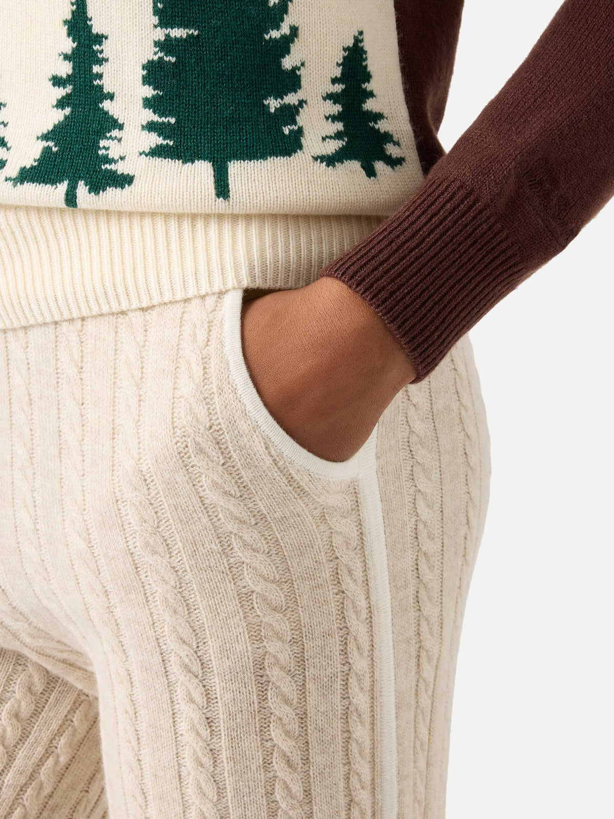 Brown New Queen crewneck knit with Courchevel intarsia