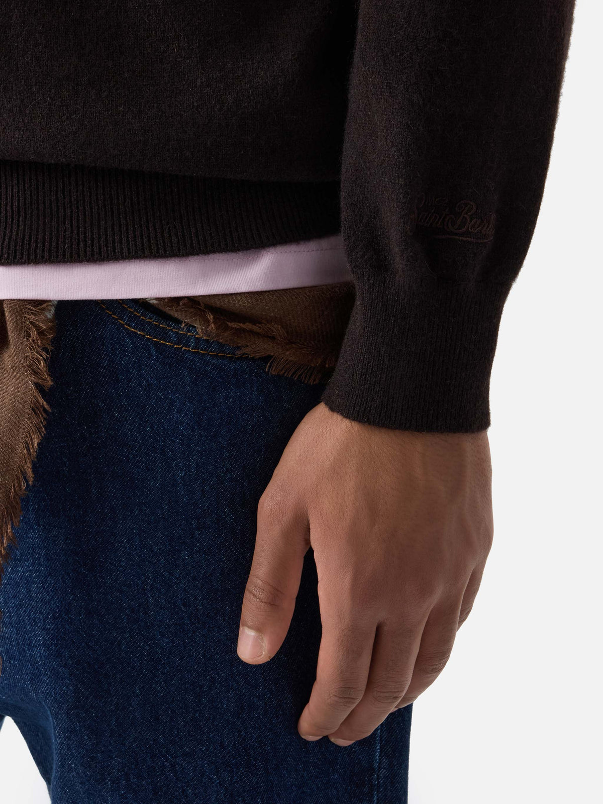 Pull col rond Regent en cachemire marron 