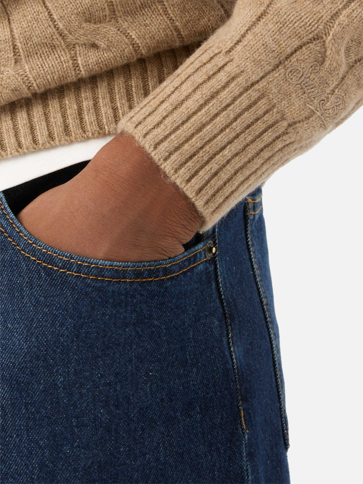 Khaki Regent Wollpullover mit Rundhalsausschnitt und Zopfmuster 