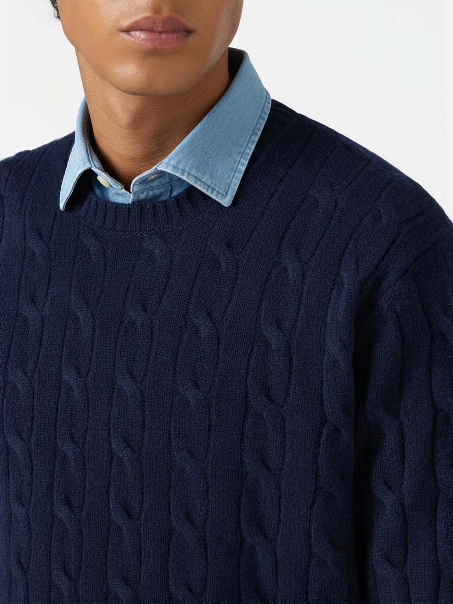 Maglione Regent a trecce in pura lana blu notte