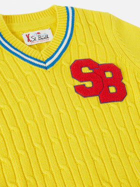 Roger Jr. Zopfstrickpullover mit V-Ausschnitt und SB-Aufnäher