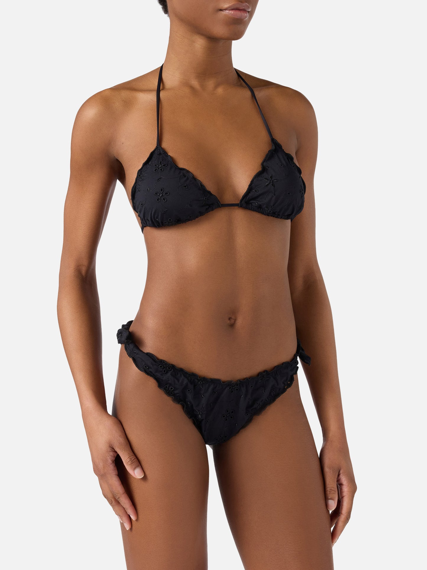 Bikini Sarius triangle in solid black sangallo fabric