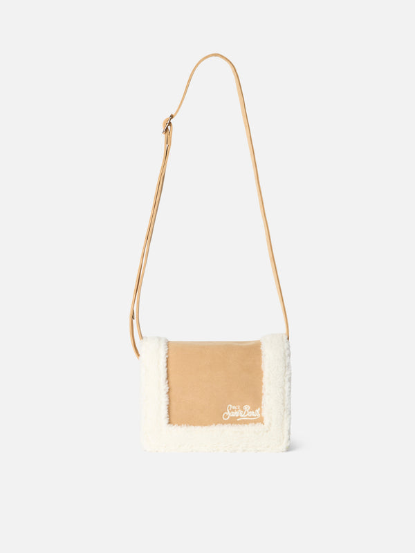 Camel mutton effect crossbody bag with shearly details