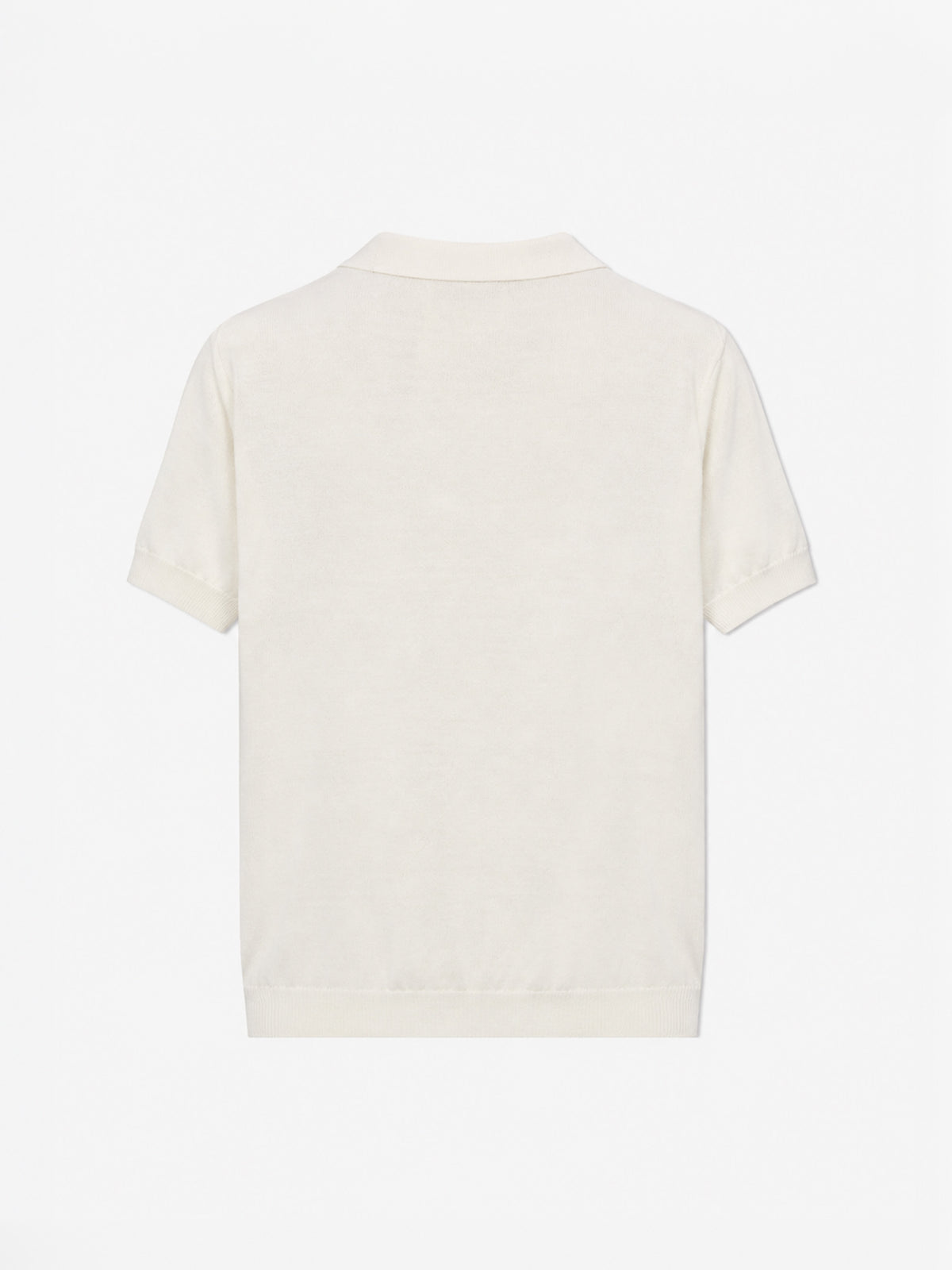 Polo Sloan Jr in maglia bianca