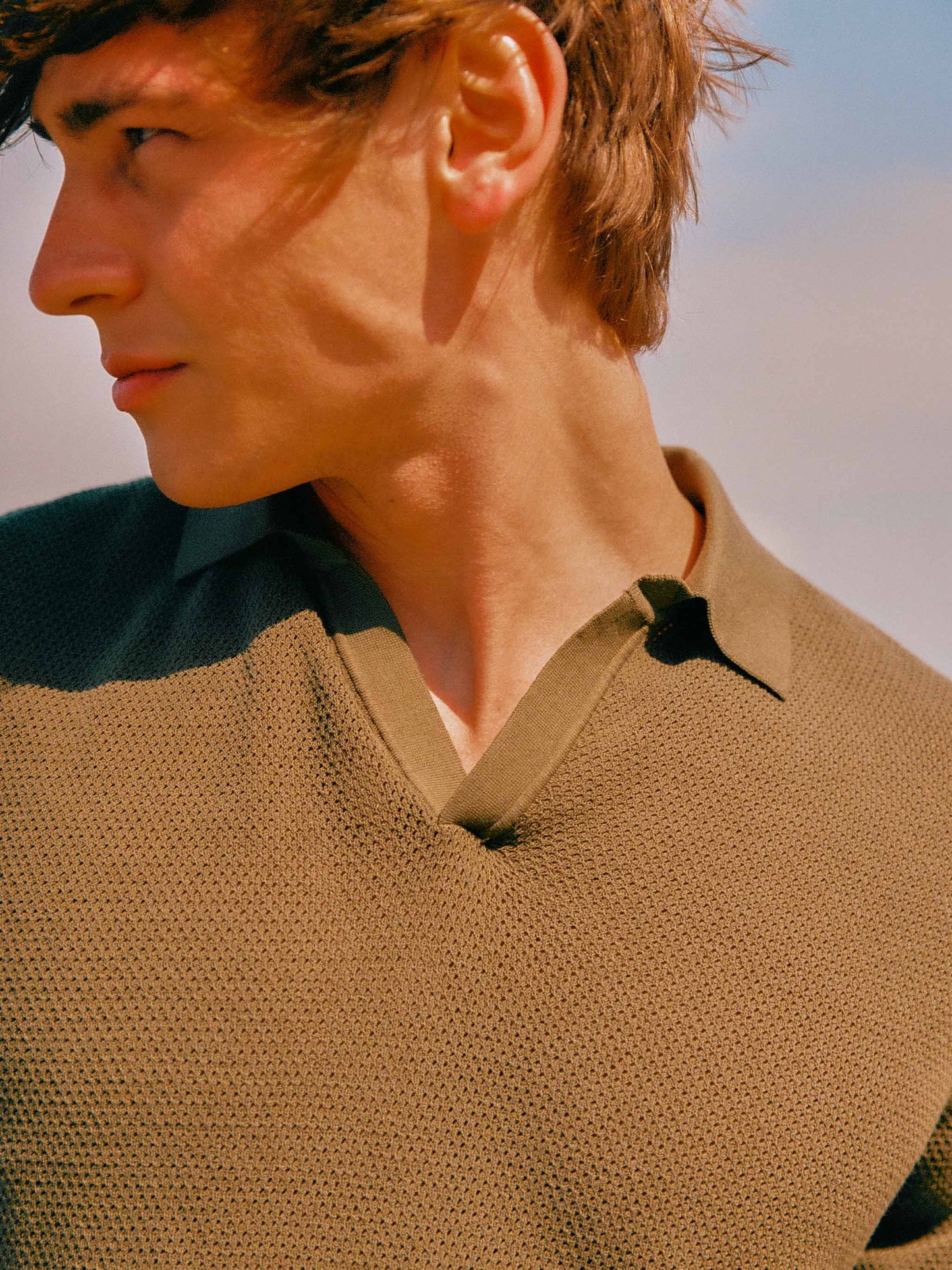 Sloan Mesh Poloshirt in Military Green aus hochwertiger High-Twist-Baumwolle 