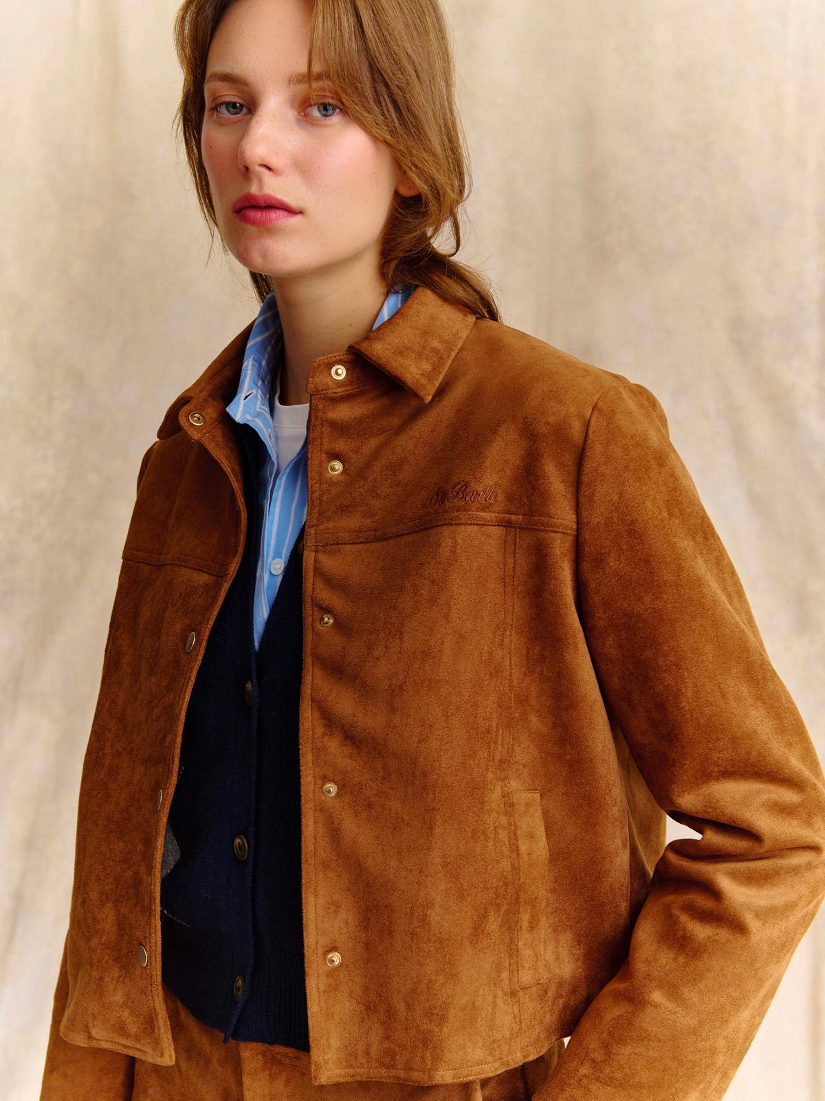 Jacke aus Veyra-Wildleder in Camel mit Logostickerei 