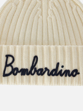 Gorro beanie Wengen color blanco roto con bordado Bombardino 