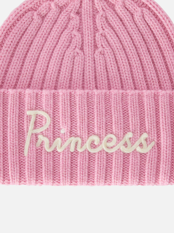 Gorro beanie Wengen rosa con bordado Princess 