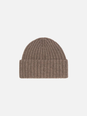 Wengen beanie in hazelnut wool with St. Barth embroidery on the turn-up