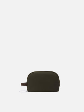 Westwood gewachste Kosmetiktasche in Military-Grün mit gesticktem Logo 