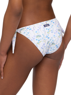 Klassische Badehose Yali mit Blumenmuster - Triangel-Bralette-Top Leda mit Blumenmuster