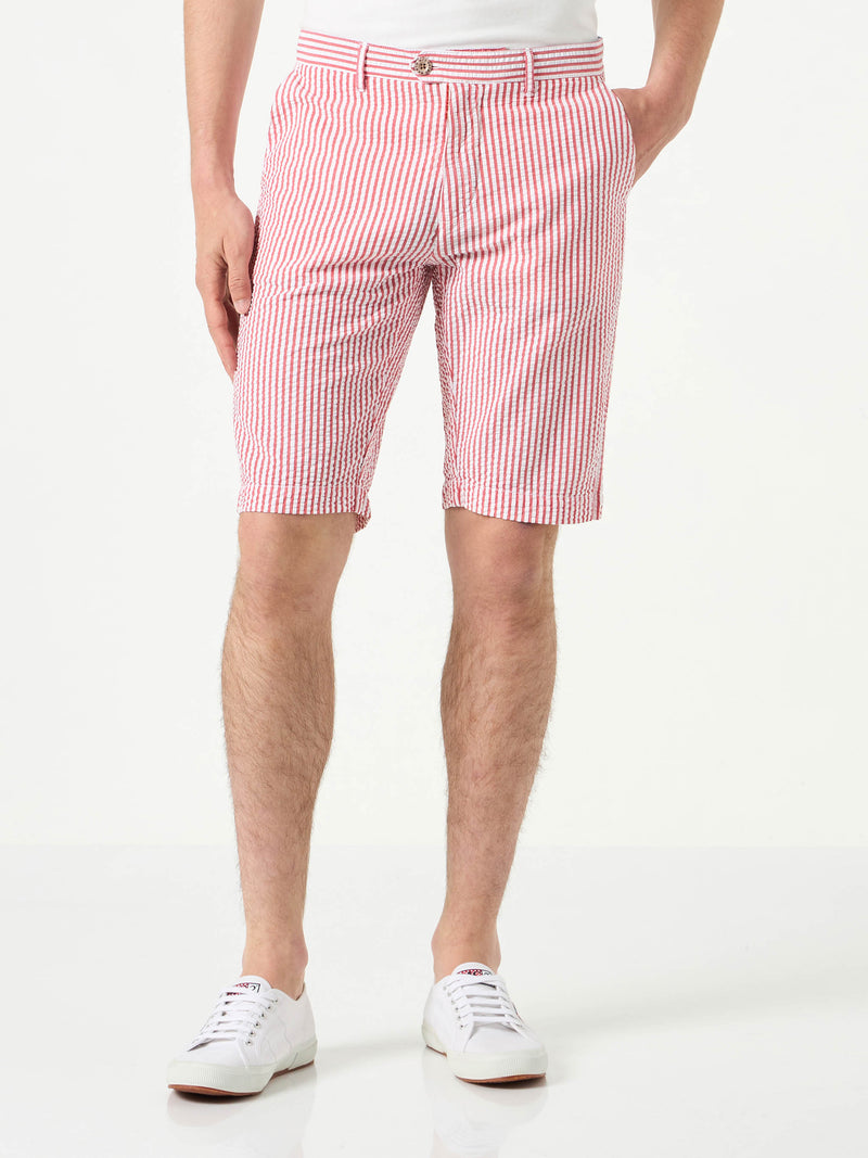 Rot gestreifte Bermudashorts