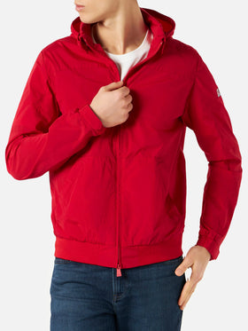 Rote mittelschwere Windjacke mit Reißverschluss