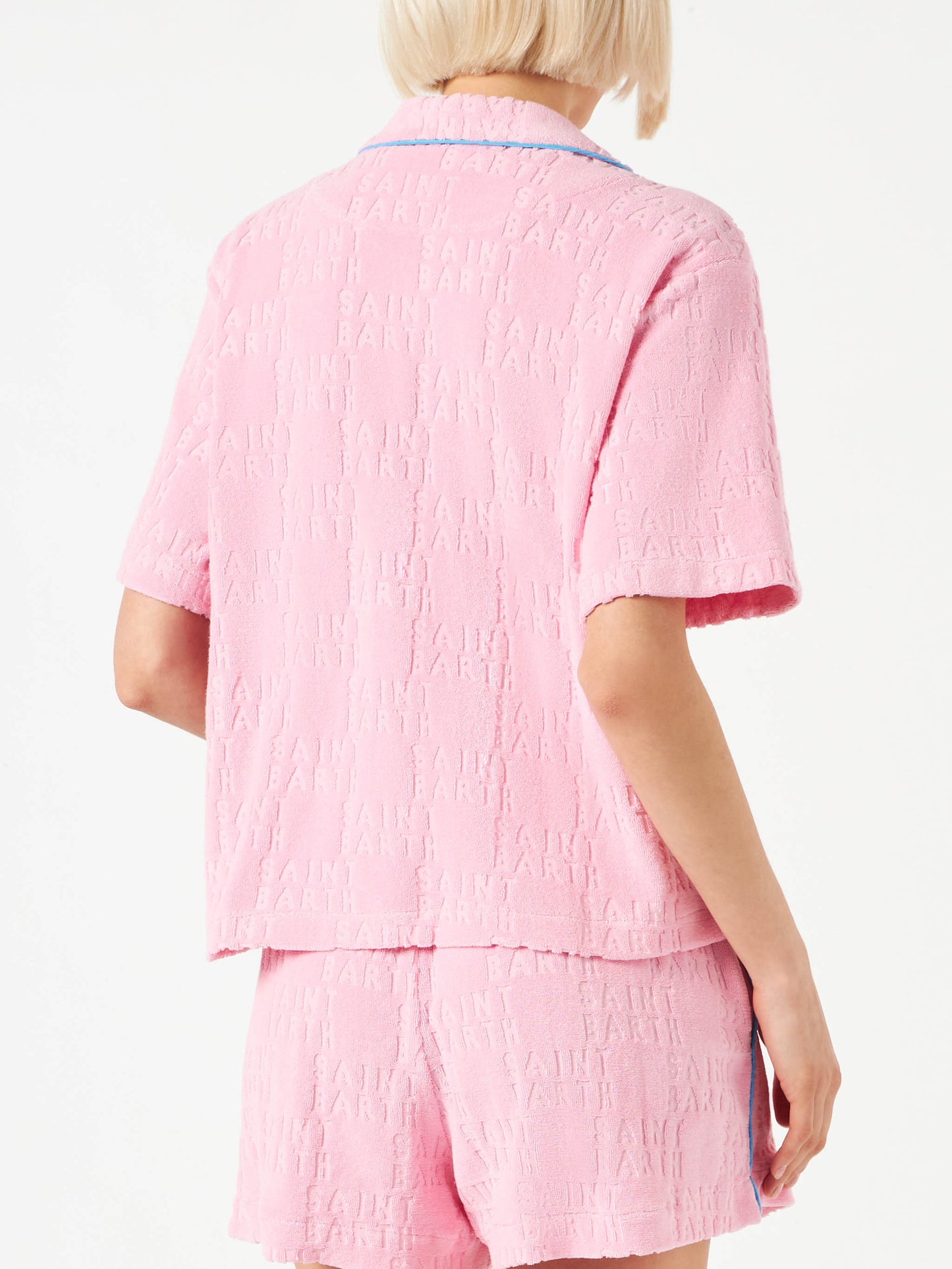 Camicia da donna in spugna goffrata con piping