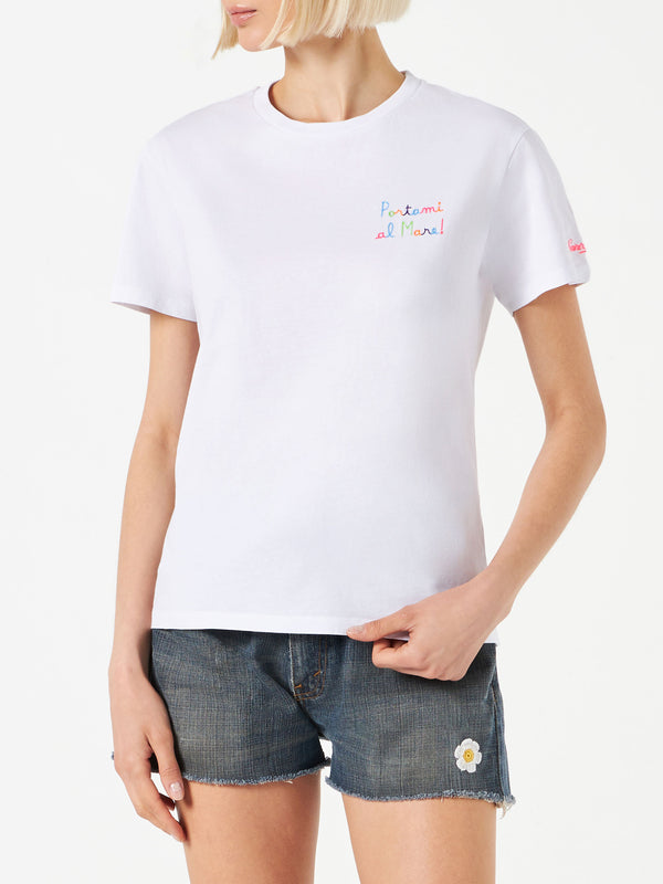 Woman cotton t-shirt with Portami al mare! embroidered