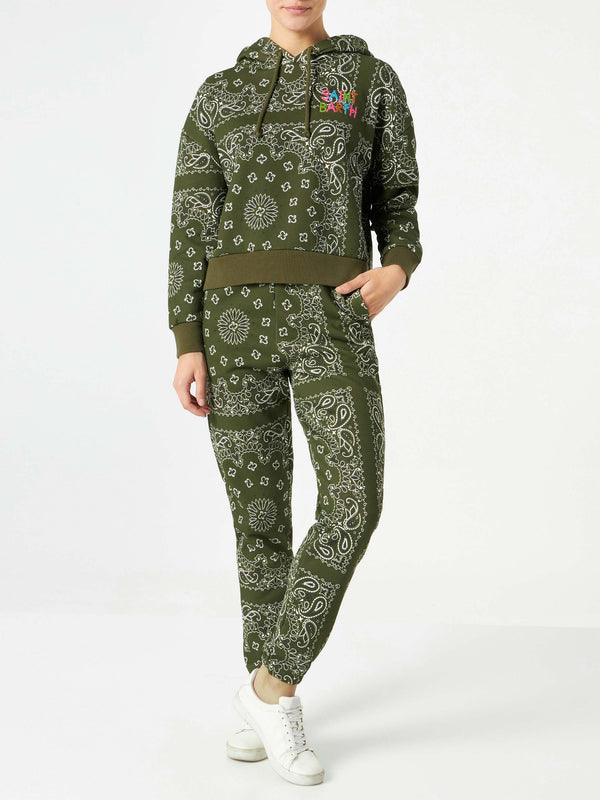 Woman fleece pants with green bandanna print