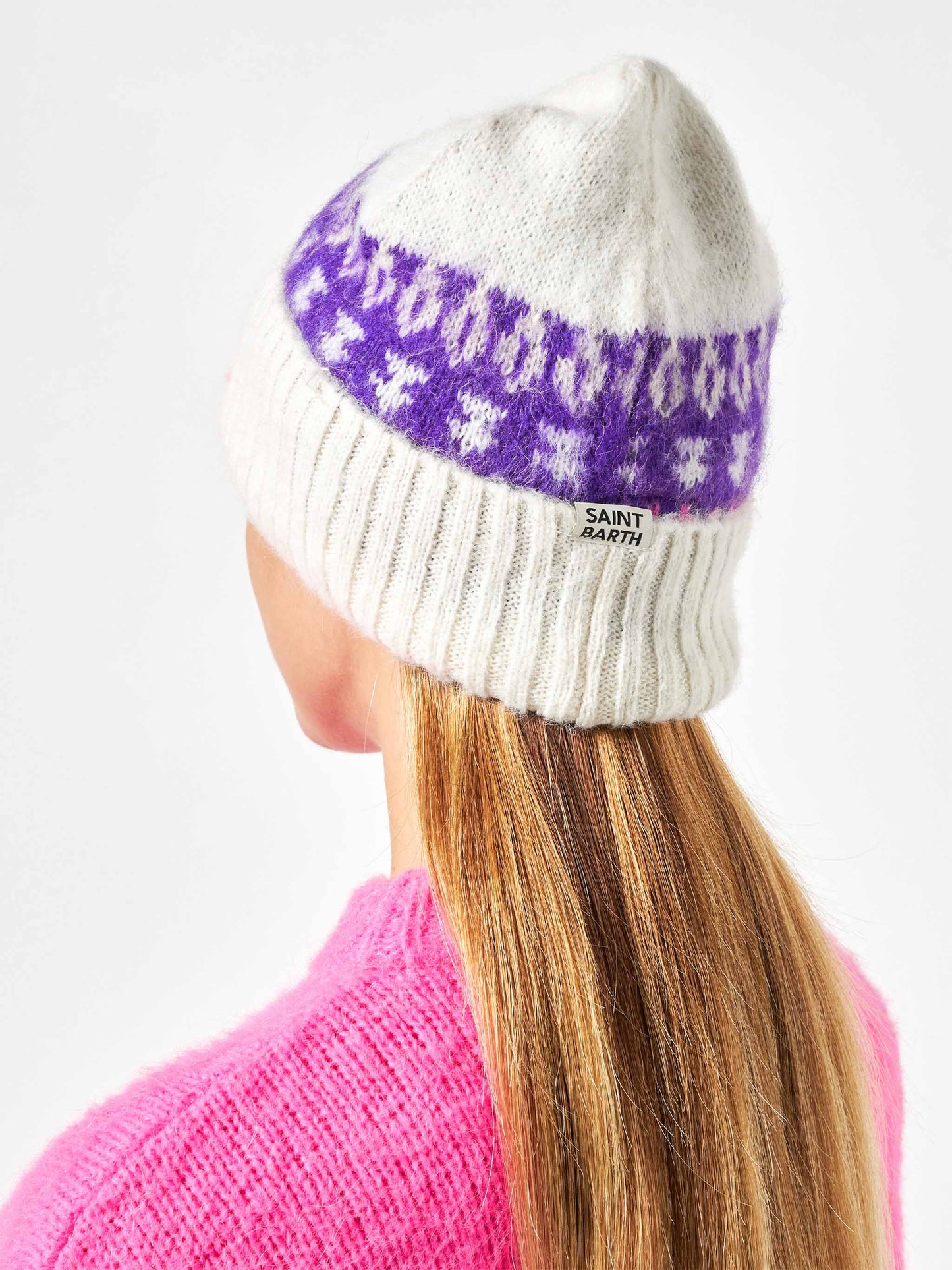 Woman ultra soft beanie with nordic jacquard