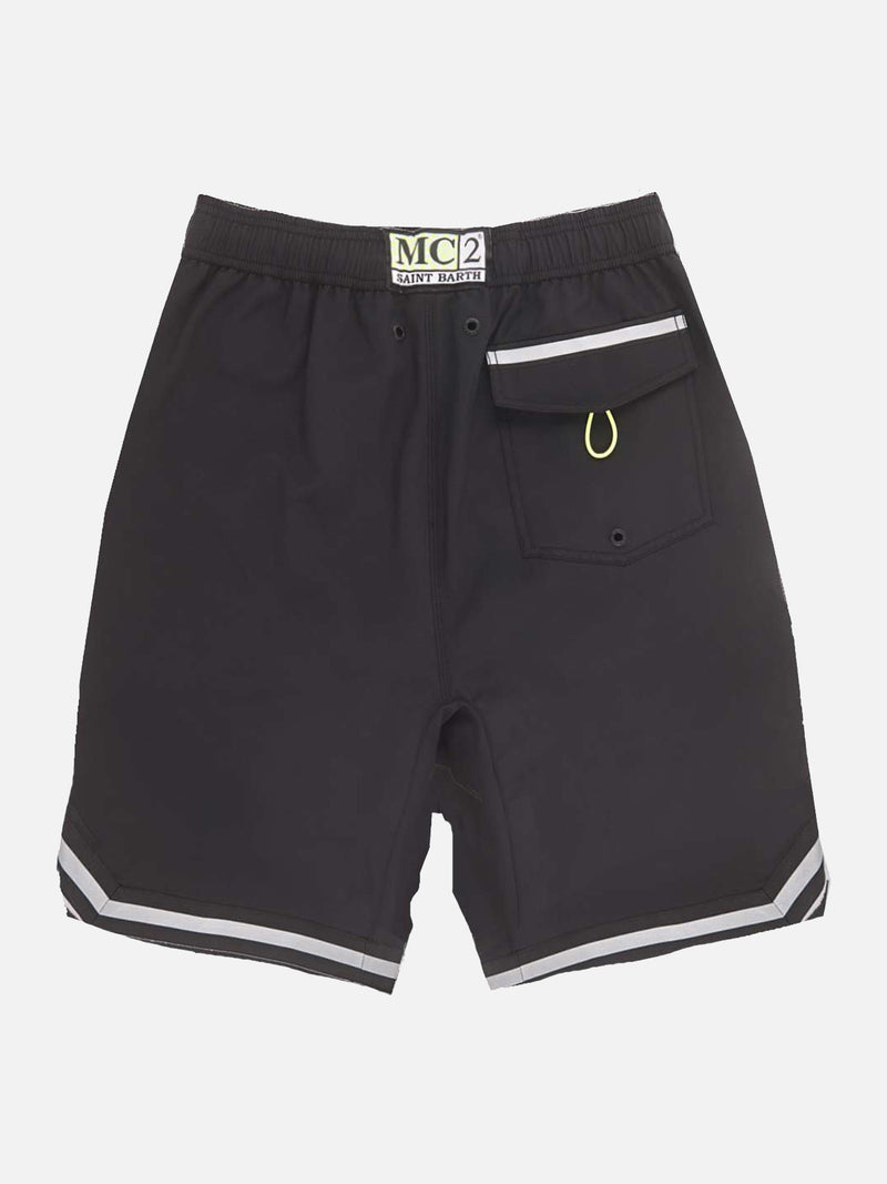 Schwarze Badeshorts im Surf-Stil