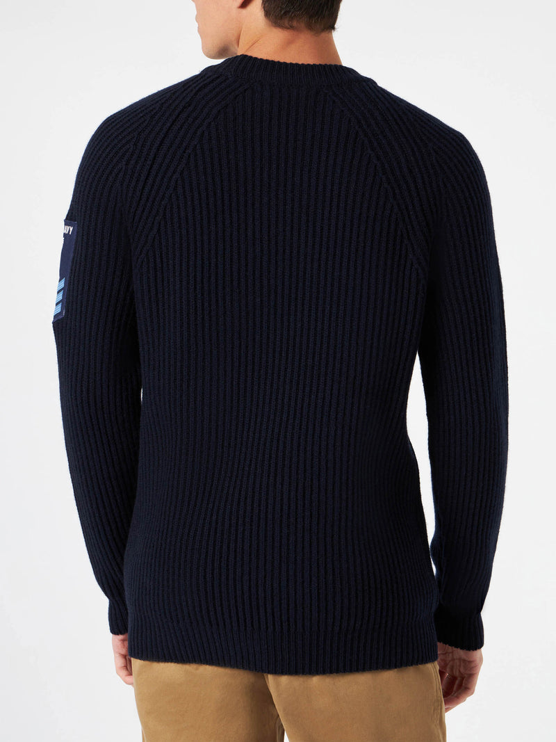 Gerippter blauer Herrenpullover