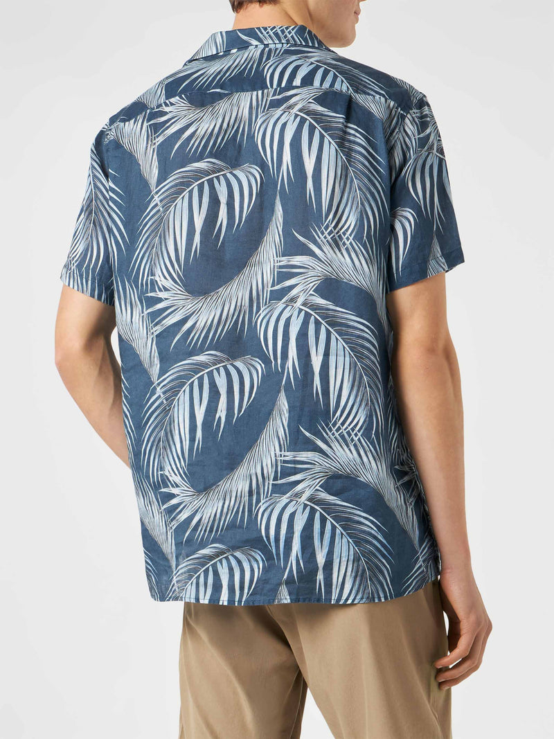 Man shirt with leaf print