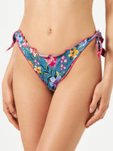 Woman ruffled swim briefs with butterfly print