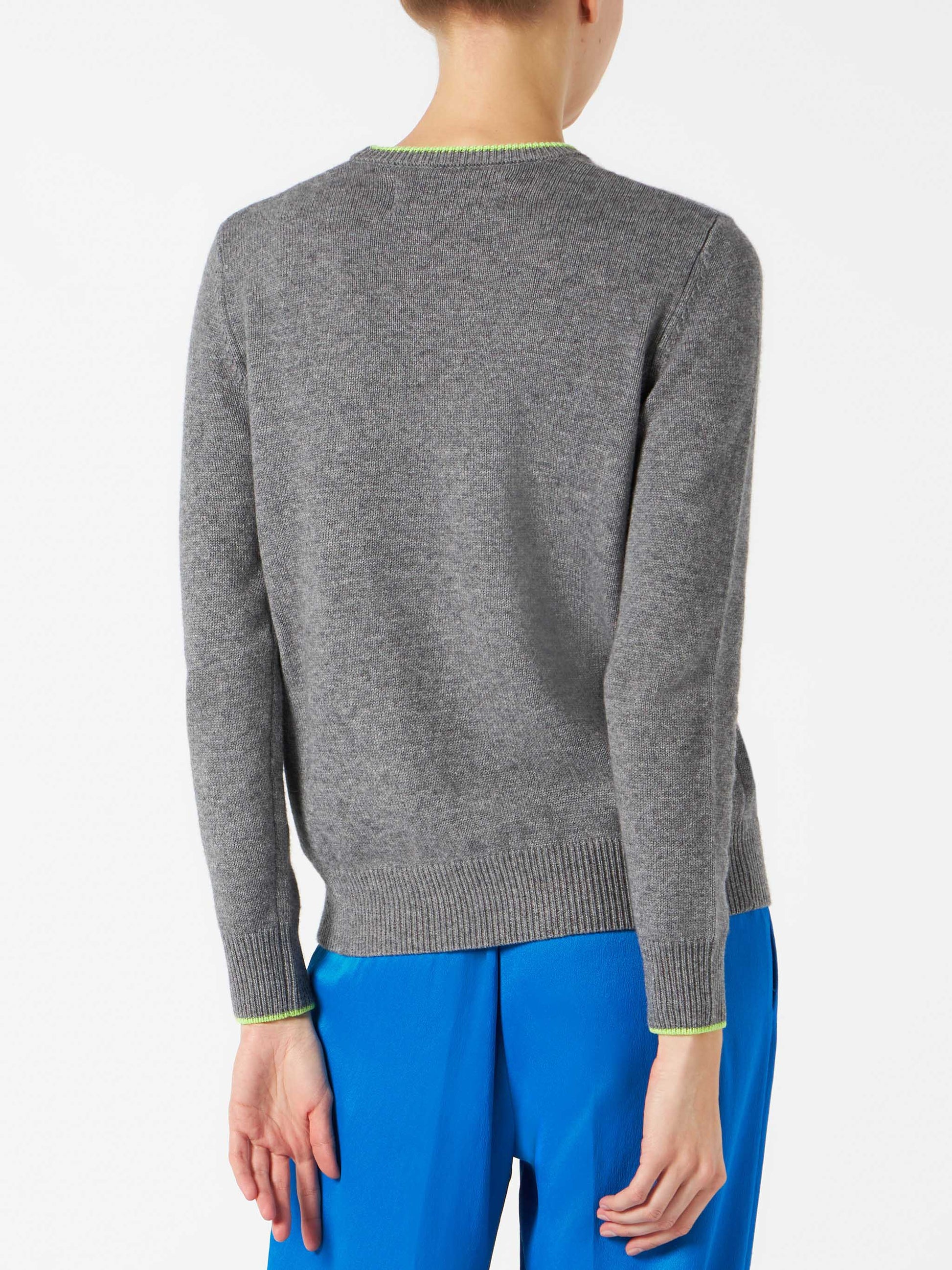 Woman grey sweater yellow fluo I hate mountains embroidery - MC2 Saint Barth